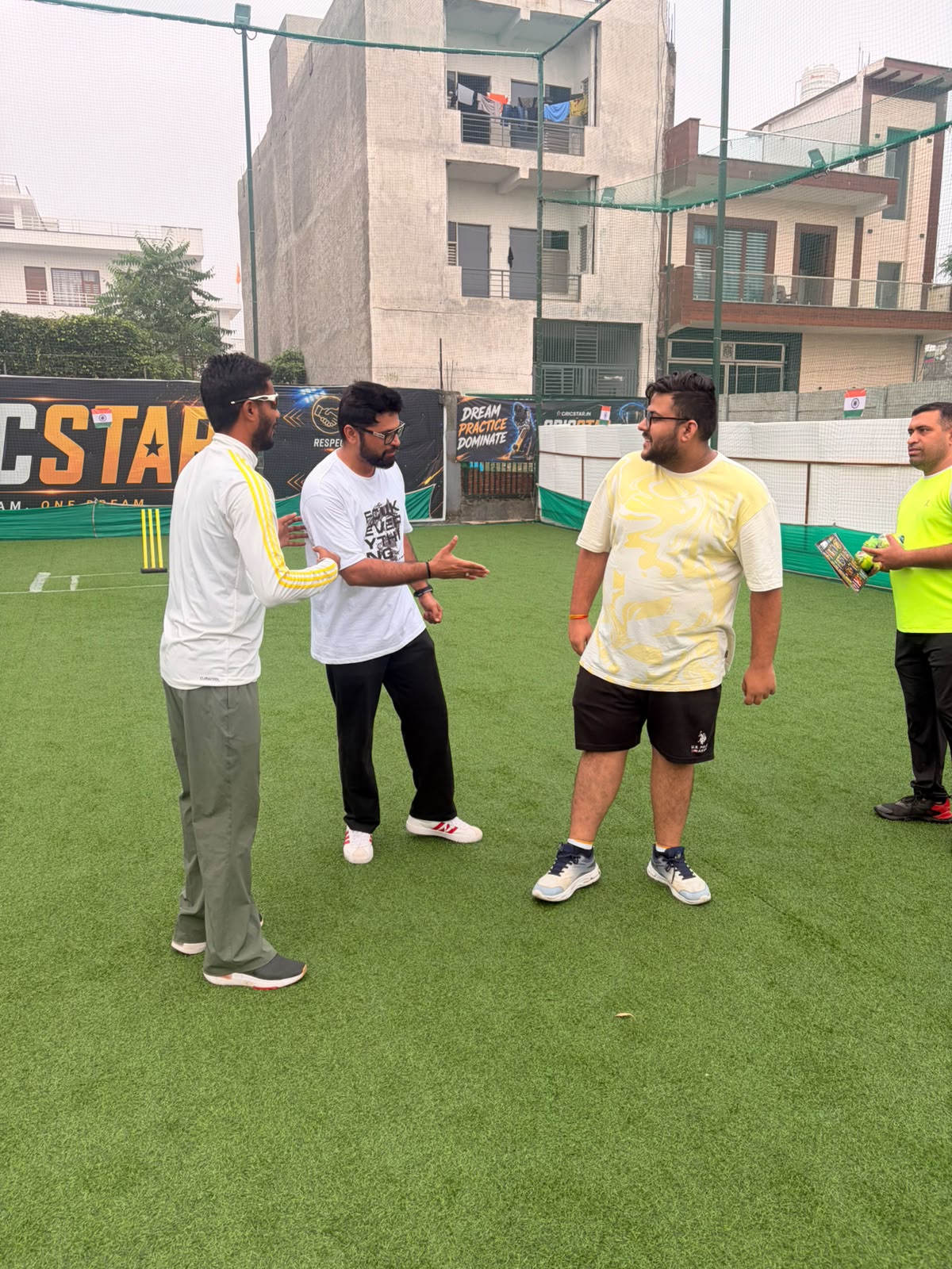 Cricstar players meeting on turf